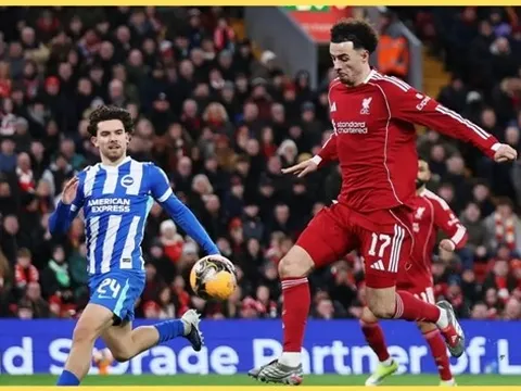 Chuyên gia Anh khen ngợi pha kiến tạo của Kerkez cho Curtis Jones