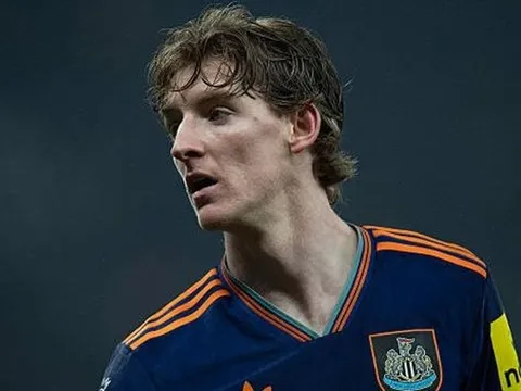 Tin đồn chuyển nhượng sáng 15/2: Liverpool chi đậm cho Gordon; Arsenal theo dõi Nusa