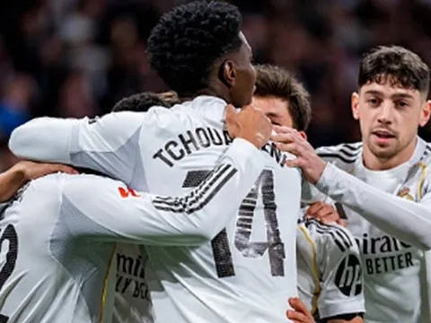 6 điểm nhấn sau thắng lợi 4-1 của Real Madrid trước Sociedad