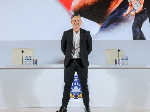 HLV trưởng Indonesia xuống hạng Nhất săn ngọc thô