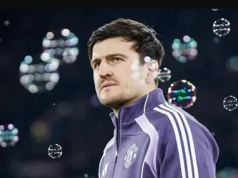 Phòng thay đồ Man Utd ủng hộ Maguire ở lại Old Trafford