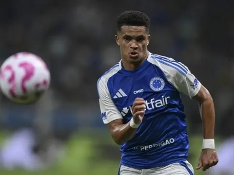 Dortmund chi 12 triệu euro tậu thần đồng Brazil