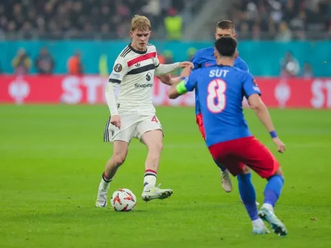 Chấn thương cản bước sao trẻ MU thay thế Casemiro