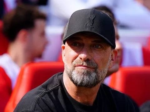 Bị tố chèo kéo Klopp, Man Utd phản ứng gắt