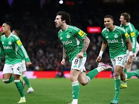 Soi trận Qarabag vs Newcastle: Chuyến đi bão táp đến Baku