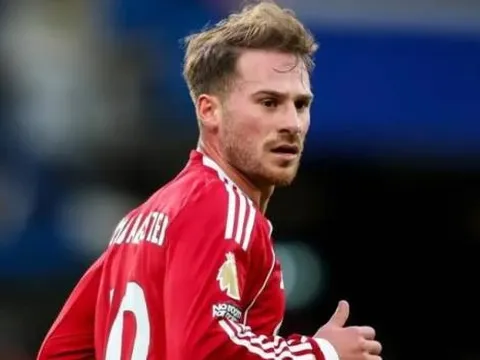 Cha của Mac Allister lên tiếng về tin đồn gia nhập Man Utd