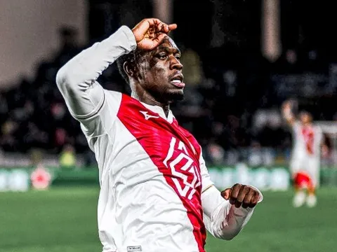 PSG lập kỷ lục buồn ngày lội ngược dòng hạ gục Monaco