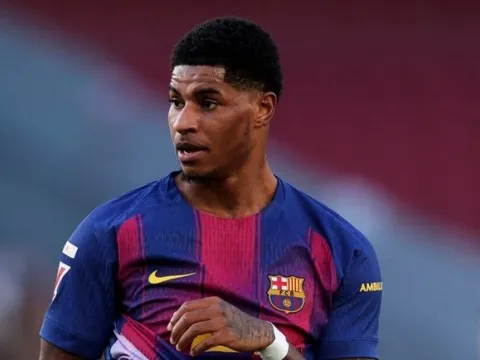 Tin đồn chuyển nhượng sáng 18/2: MU ra giá 26 triệu cho Rashford; Ivan Toney muốn trở lại Ngoại hạng Anh