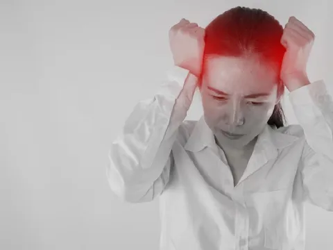 5 dấu hiệu cảnh báo cơn đột quỵ, khi nhiệt độ thay đổi đột ngột vào sáng sớm