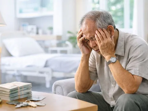 Người xưa nói: Có người giàu có nhưng cuối đời vẫn khổ vì điều này