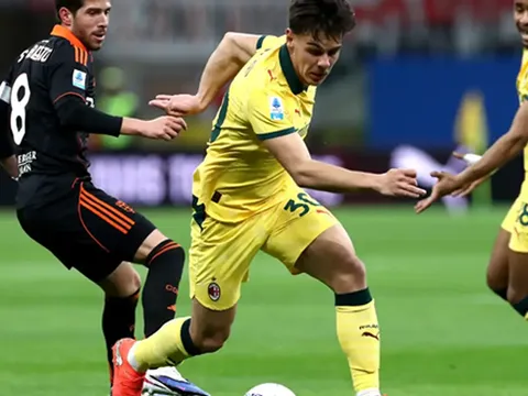 AC Milan bị Inter bỏ xa 7 điểm sau trận hòa Como