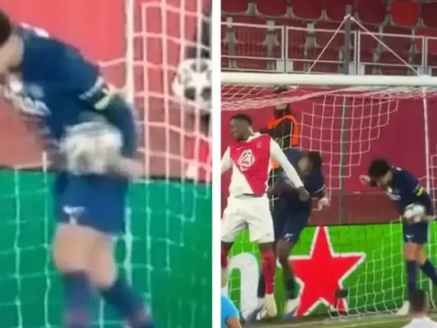 Vì sao Marquinhos không bị thổi phạt đền trước Monaco?