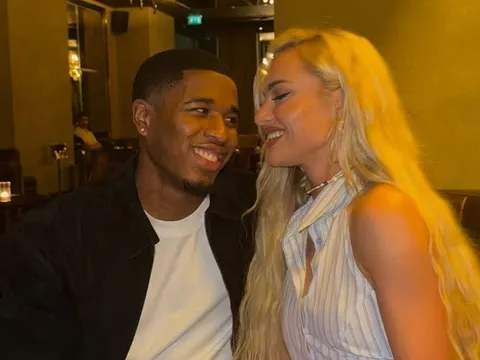 Doping tình yêu từ Alisha Lehmann giúp bạn trai tỏa sáng