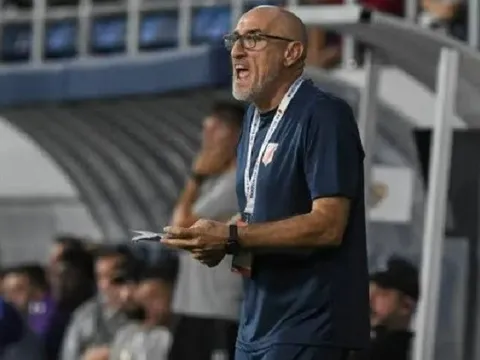 Thuê HLV châu Âu, Lào mơ bán kết AFF Cup