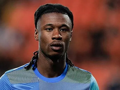 Real sẵn sàng bán Camavinga cho MU giá 75 triệu euro