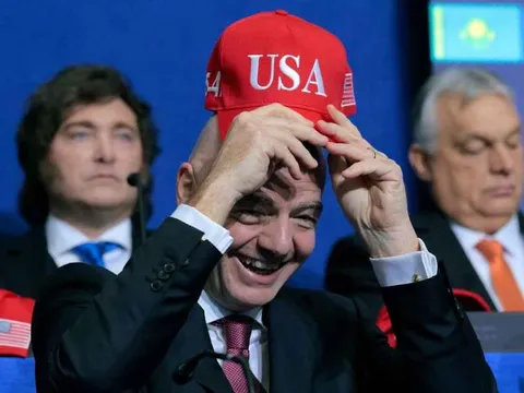 IOC điều tra Chủ tịch FIFA sau cuộc gặp Donald Trump