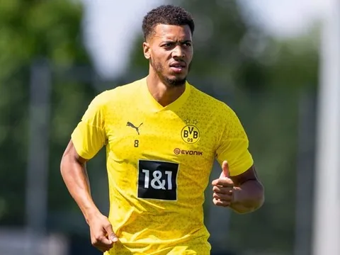 Felix Nmecha có thể giúp Man United giải bài toán hậu Casemiro