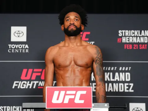 Phil Rowe và khoảnh khắc 'hú vía' tại UFC Houston: Lịch sử lố cân có lặp lại?