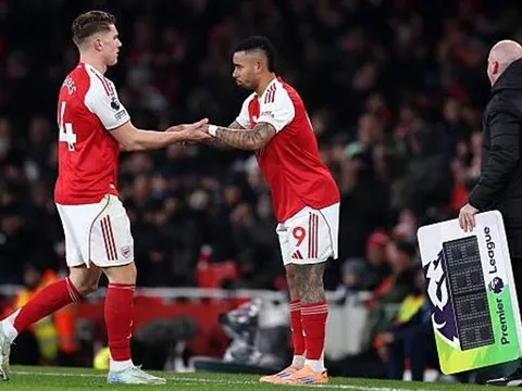 Bài toán số 9 quyết định vận mệnh Arsenal trước Tottenham