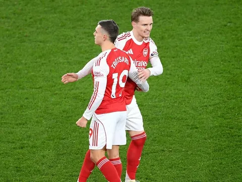 Spurs khủng hoảng nặng, Stack cược Arsenal thắng dễ