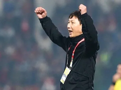 HLV Kim Sang Sik lập kỷ lục nếu Malaysia bị xử thua