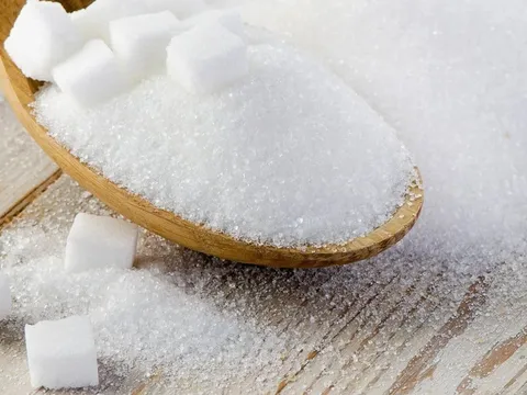 3 thực phẩm màu trắng gây bệnh hàng đầu: Đặc biệt loại thứ 2 nên tránh