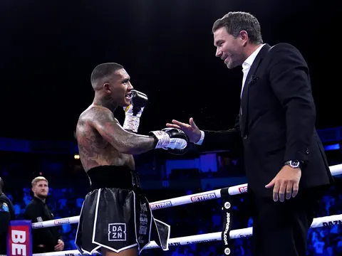 Eddie Hearn cay đắng thừa nhận: 'Tôi tự trách mình' khi mất 'gà cưng' Conor Benn vào tay Dana White