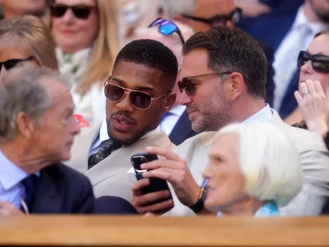 Tương lai Anthony Joshua: Eddie Hearn hé lộ thời điểm trở lại sau biến cố cá nhân