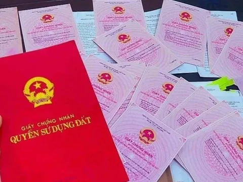 Người làm sổ đỏ lần đầu bắt buộc biết 4 khoản phí phải nộp, tránh mất tiền oan