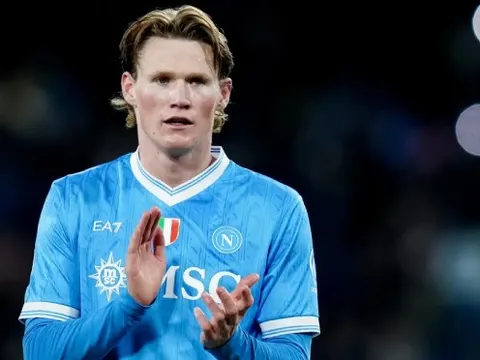 Man Utd hưởng lợi lớn nếu Napoli bán McTominay