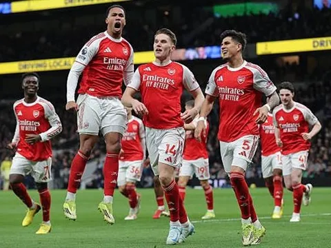 Arsenal thăng hoa trên nỗi đau của Tottenham