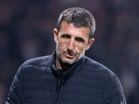 Nỗi sợ xuống hạng đang bóp nghẹt tham vọng của Paris FC