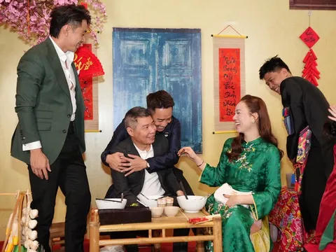 Vợ NSND Công Lý tiết lộ tình trạng hiện tại của chồng