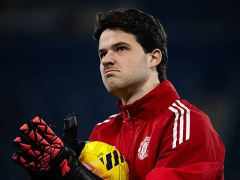 Senne Lammens chỉ thẳng điểm yếu Man Utd phải cải thiện