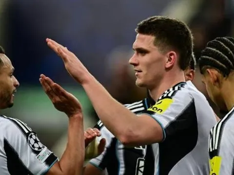 Thắng chung cuộc 9-3, Newcastle vào vòng 1/8 Champions League
