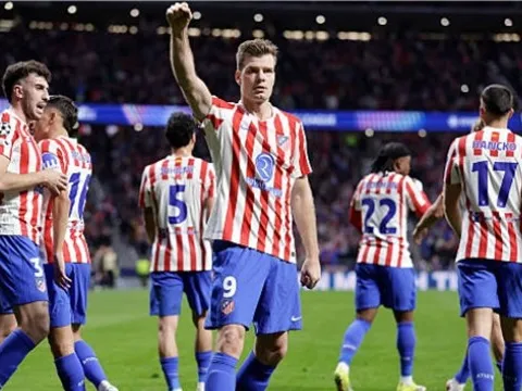Sorloth lập hat-trick, Atletico hiên ngang vào vòng 16 đội Champions League