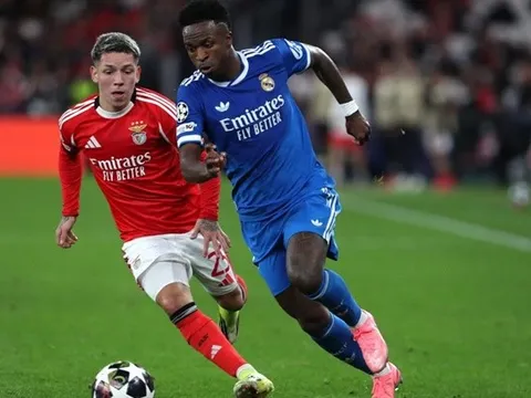 Gianluca Prestianni tố Vinicius gọi mình là "chú lùn"