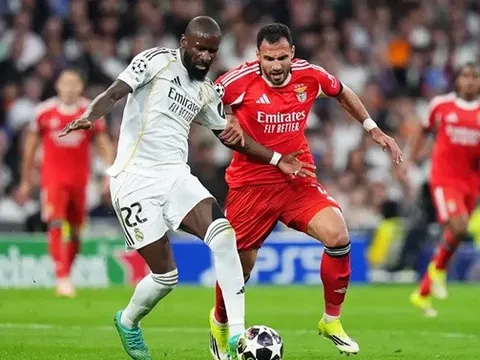 Chiến thắng không che lấp tử huyệt của Real