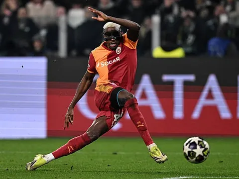 Ghi bàn loại Juventus, vì sao Osimhen không ăn mừng?