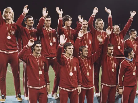 Lịch sử ĐT Ba Lan: 2 thế hệ vàng và kỷ nguyên Lewandowski