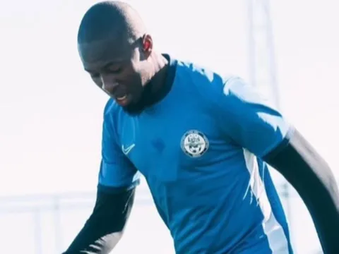 Nợ lương kéo dài, Mamadou Mbodj dứt áo rời Thanh Hóa