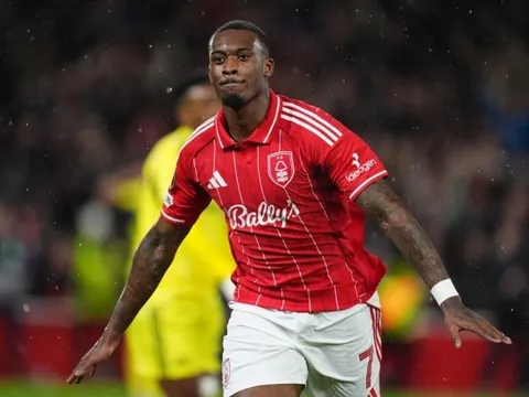 Hạ Fenerbahce chung cuộc 4-2, Nottingham giành vé đi tiếp ở Europa League