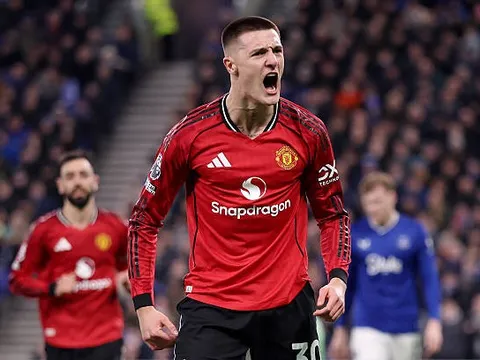 Di sản Sir Alex đánh thức Sesko tại Man United