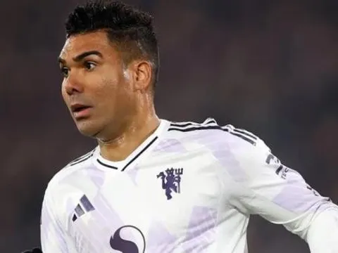 AC Milan và Juventus đại chiến giành chữ ký Casemiro