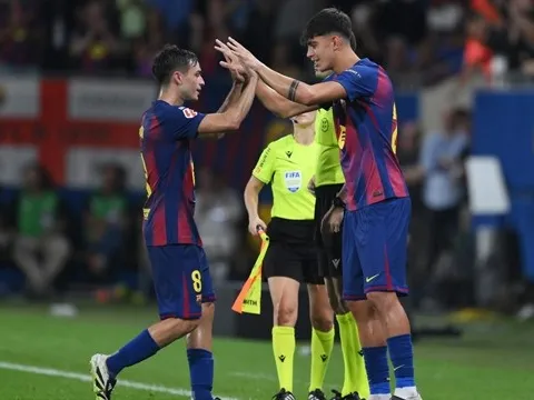 Mất De Jong, Flick chốt cặp Pedri - Bernal đấu Villarreal