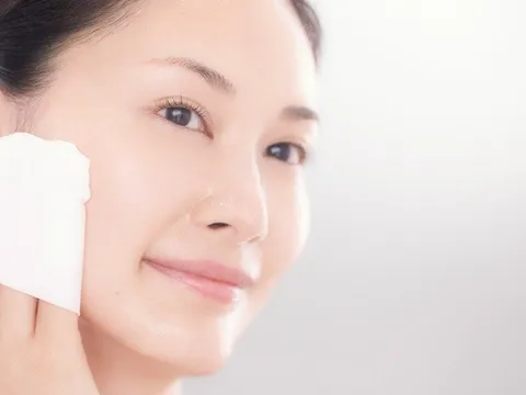 Ăn gì buổi tối để da phục hồi mạnh nhất lúc 2 giờ sáng?