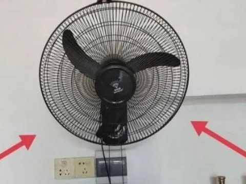 Vệ sinh quạt không cần tháo khung: Chỉ với 1 túi nilon, quạt sạch bong như mới trong 5 phút