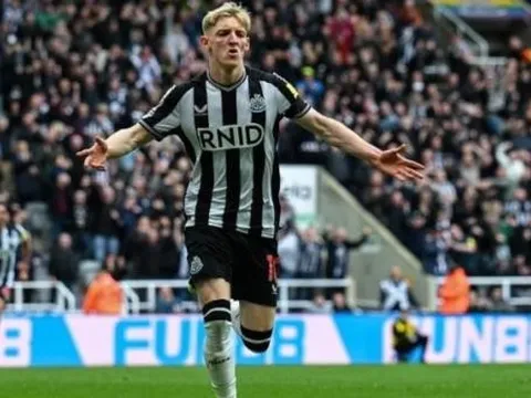 Arsenal sáng cửa nổ bom tấn Gordon, vượt mặt MU và Liverpool