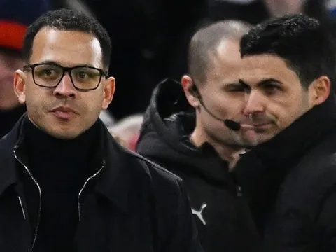 Rosenior lấy Arteta làm hình mẫu trước đại chiến