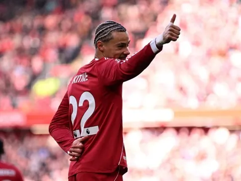 Chuyên gia đánh giá Ekitike xuất sắc ngang ngửa Haaland